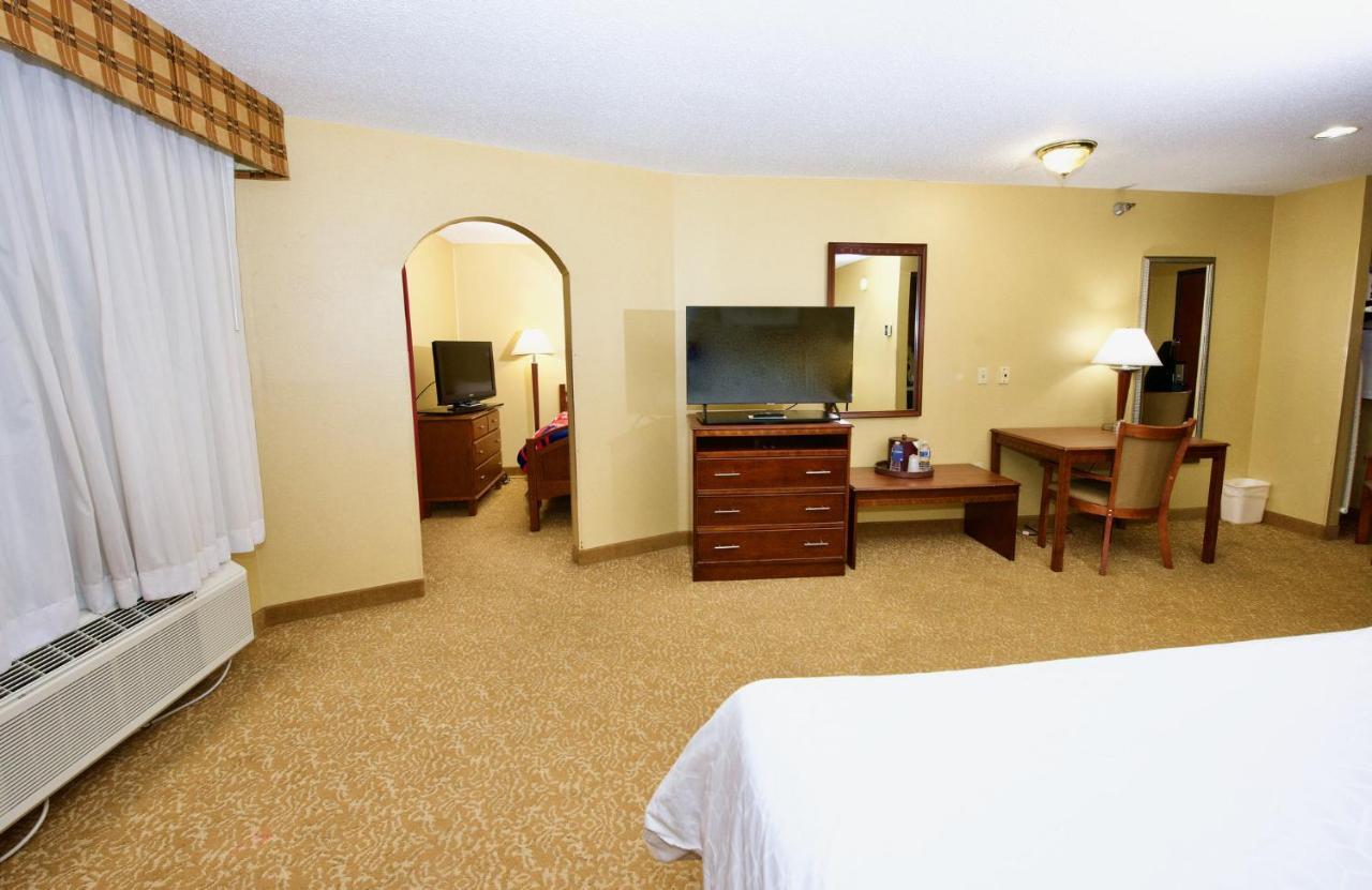 Holiday Inn Express Hotel & Suites Fenton/I-44 By Ihg Exterior foto
